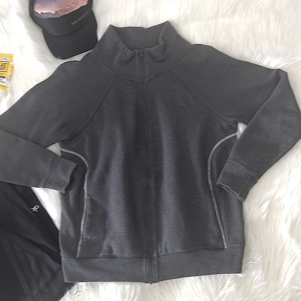 Zella womens zip- up heather grey sweatshirt with pockets- large